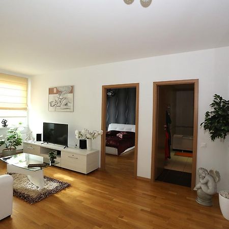 Apartments Panevezys Luaran gambar